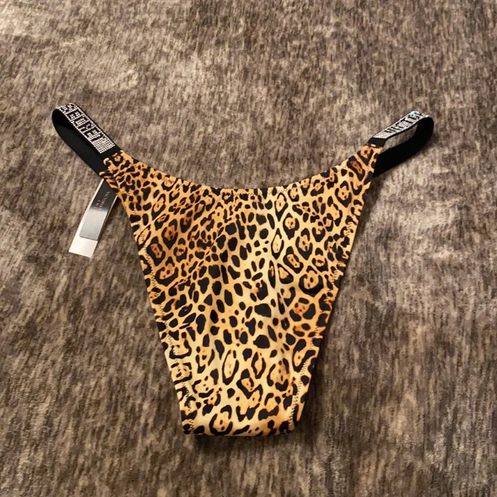 🖤Victoria’s Secret Cheetah Shine Strap Swim‎ Bottoms🖤